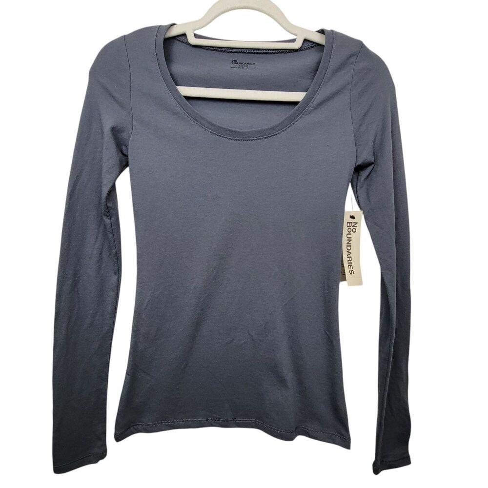 No Boundaries Long Sleeve Slate Gray Scoop Neck Size XXS With Stain